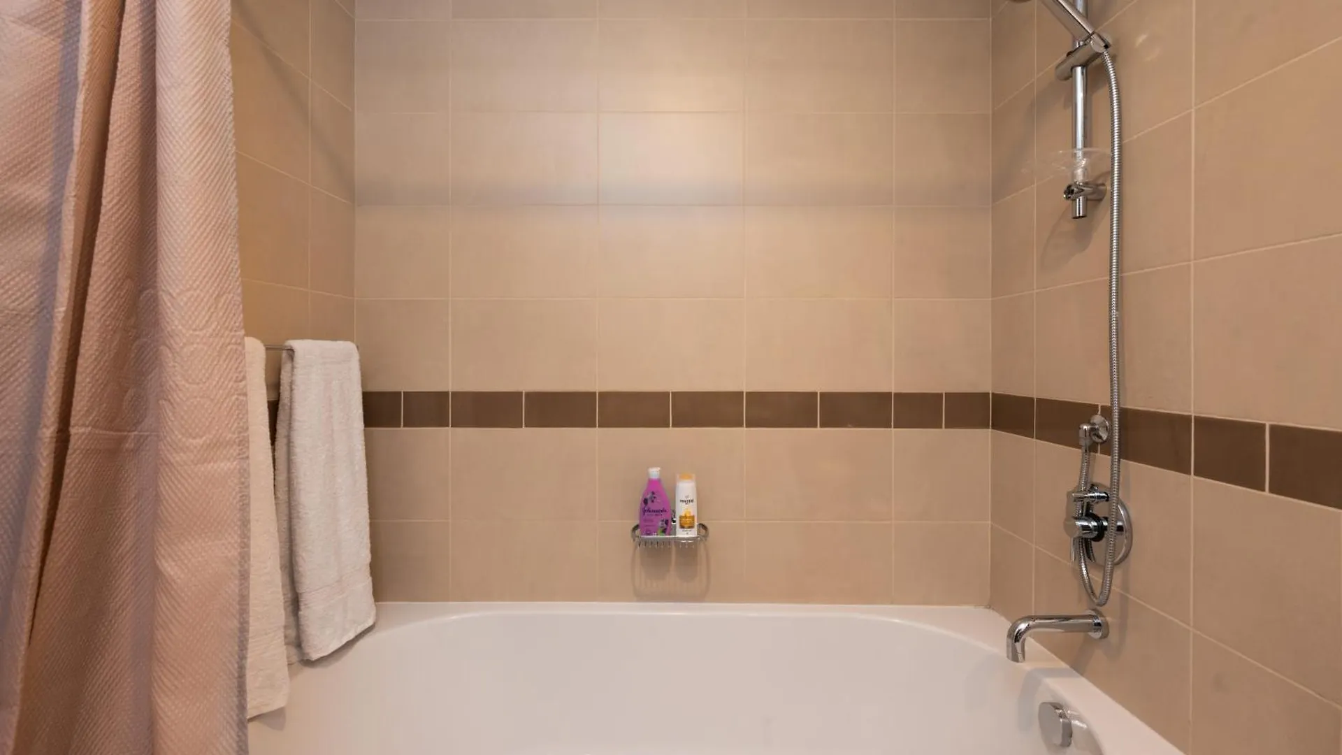Lux Ap Boulev 29Dubai Mall 5 Min 0*, Dubai